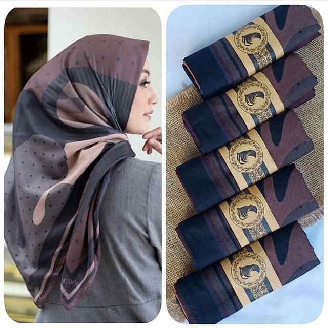 HIJAB CANTIK SEGI EMPAT DEEKA Wk2 MOTIF CHOCOLATE