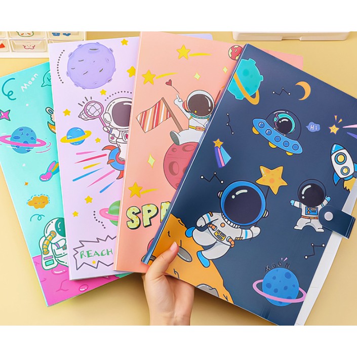 Map Folder Organizer Gambar Luar Angkasa Austronaut 6 Sekat / Map Folder A4 Motif Astronot Imut / Map Plastik 6 Sekat