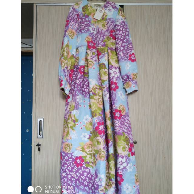 

House namanda still new with tag (di tag msh ada harga 525.000)