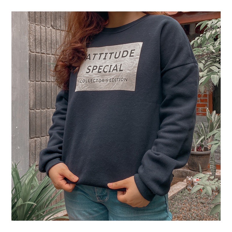 BLACK SUGAR CREWNECK / SWEATER / JAKET