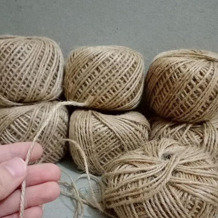 

YC TALI GONI 2 RANGKAP 1 ROLL ISI 80 METER | TALI VINTAGE YC Baru'
