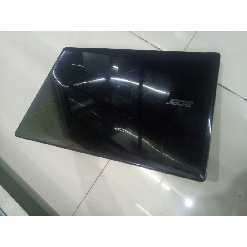 ACER aspire E5-471G i5 gen 4 ram 4 gb hdd 500GB