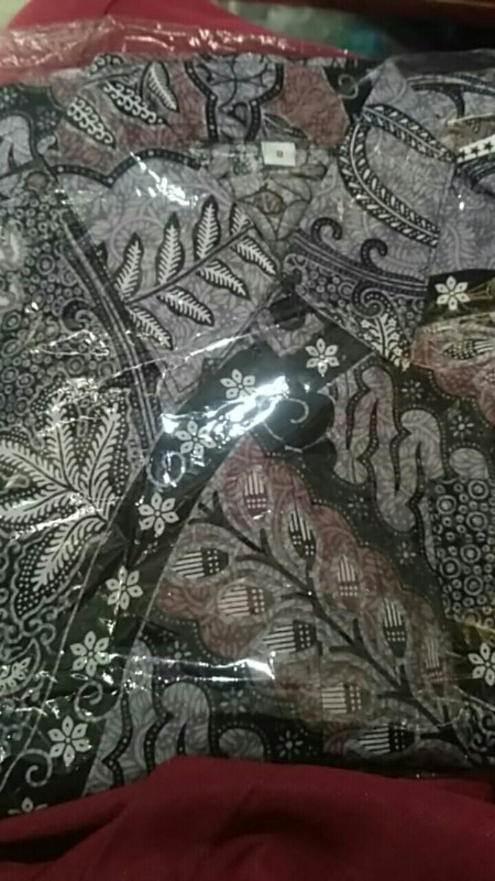 Batik Couple Ayah Dan Anak Lapis Furing Bahan Katun Halus Primisima 40s Warna Ungu