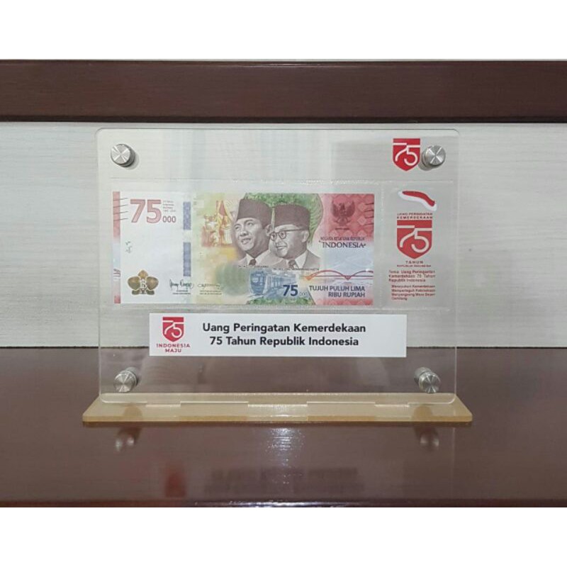 Acrylic Tempat Uang 75ribu Peringatan Kemerdekaan 75th Republik Indonesia