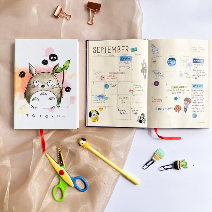 

[RESTOCK] Buku Notebook Journal Agenda, Polos dan dotted Totoro Ch - A5 Hard Agenda