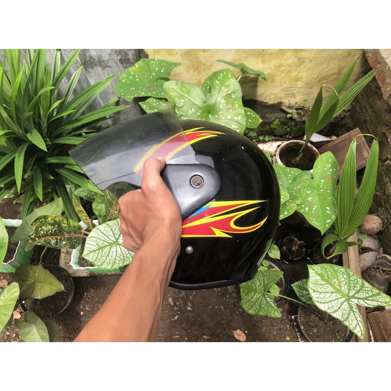 Helm yamaha lidah api helm yamaha jadul helm rxling helm yamaha v75 v80