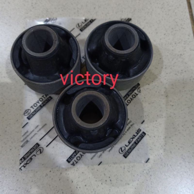 bushing low arm bush sayap Yaris besar original.