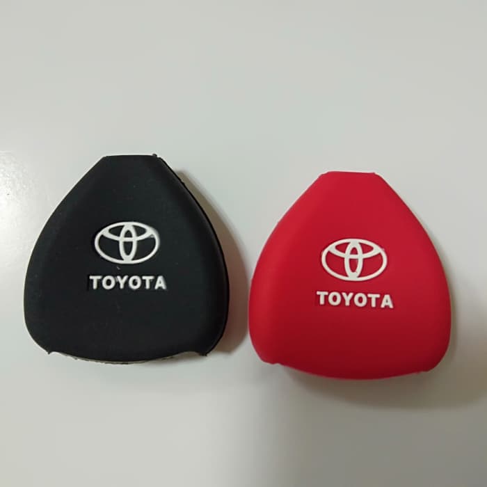 silicon sarung kunci kondom SILIKON cover remote mobil toyota yaris inova innova fortuner lama model 2 TOMBOL MERAH HITAM biru