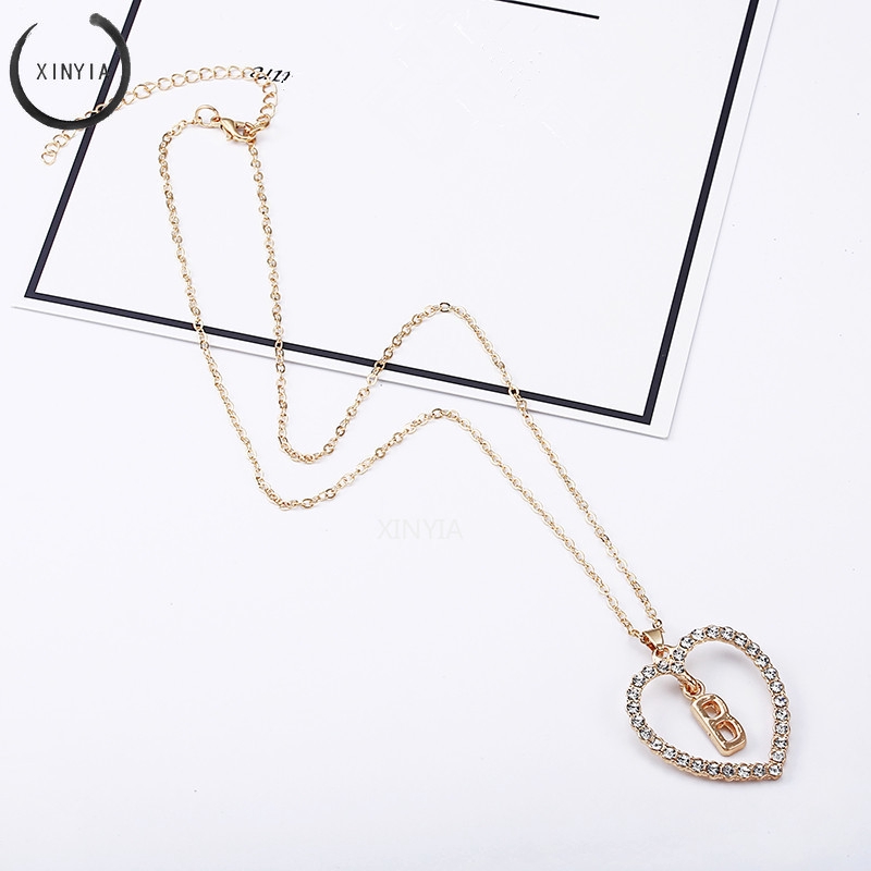 Kalung Titanium Fashion Rantai Huruf Liontin 26 Hadiah Huruf Inggris Necklace