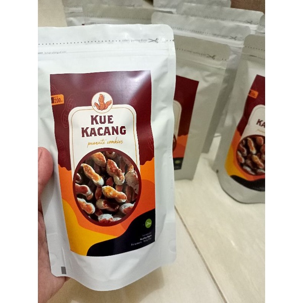

Kue Kacang by Mustika Sagon