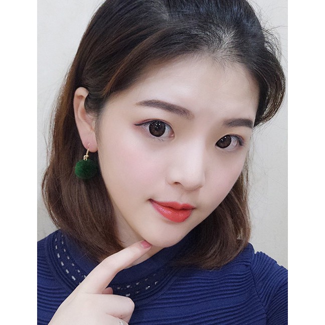 LRC Anting Gantung Fashion Ball Shape Decorated Pom Earrings