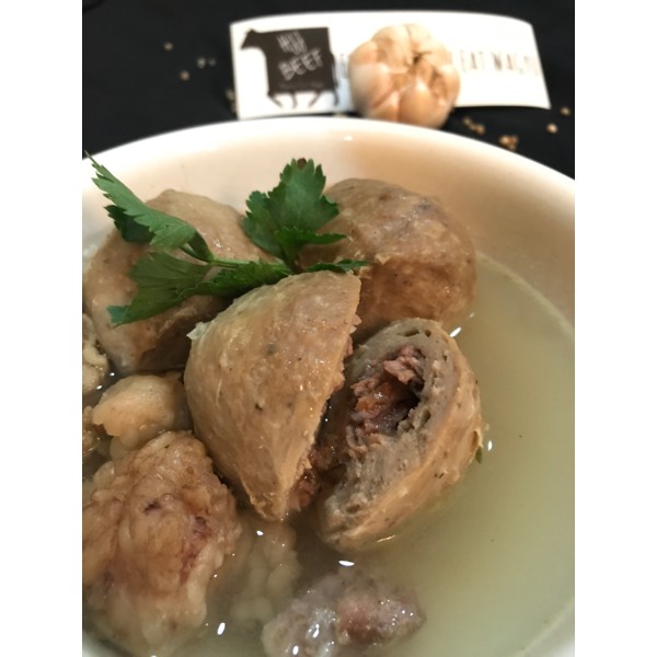 

BAKSO isi DAGING
