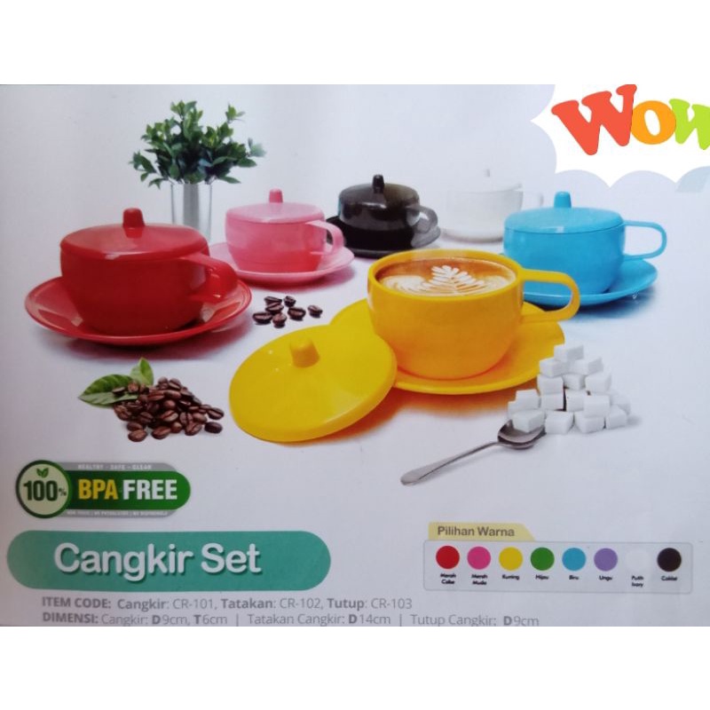 HOYA Cangkir Set Plastik BPA FREE (Cangkir , Tatakan , Tutup) HOYAPLAST