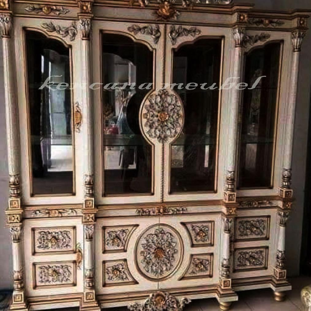 Bofet Pajangan Kaca Jati Jepara