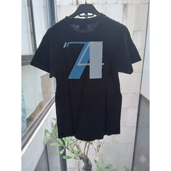 KAOS GUESS PRELOVED ( HUSTLE )