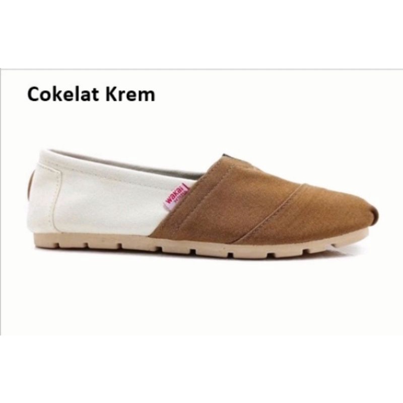 SEPATU SLIP ON PRIA WANITA DEWASA WAKAI COKLAT CREAM TERBARU