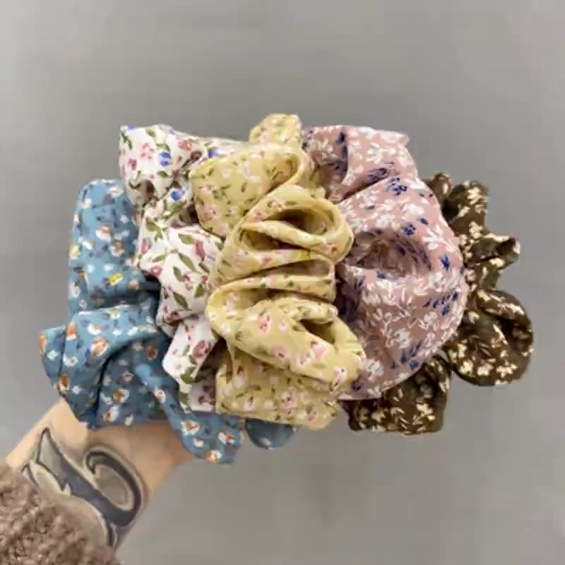 SCRUNCHIE SUMMER KAIN MOTIF BUNGA RETRO SCRUNCHIES WARNA POLOS COTTON BIG BESAR IKAT KARET RAMBUT AKSESORIS ELEGAN KOREA HAIR TIES FLOWER PATTERN RIBBON ACCESSORIES