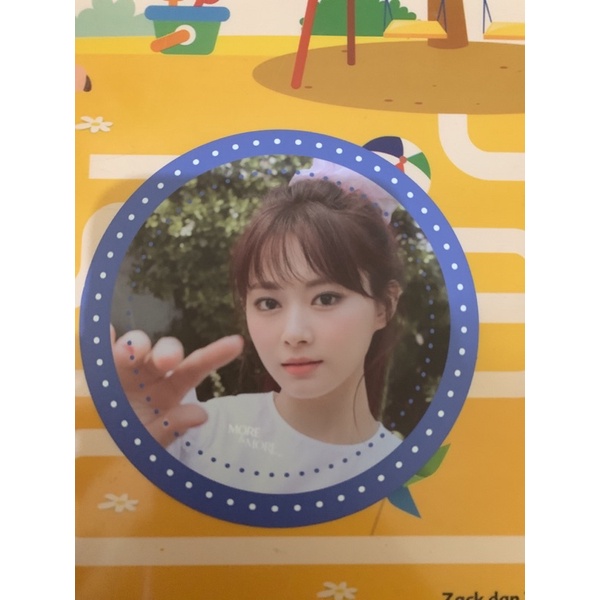 

COASTERCARD TZUYU