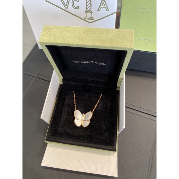 VCA necklace Lovely Simple Tender