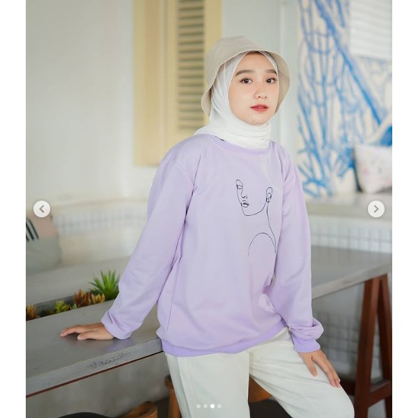 sweater wanita vintage girl