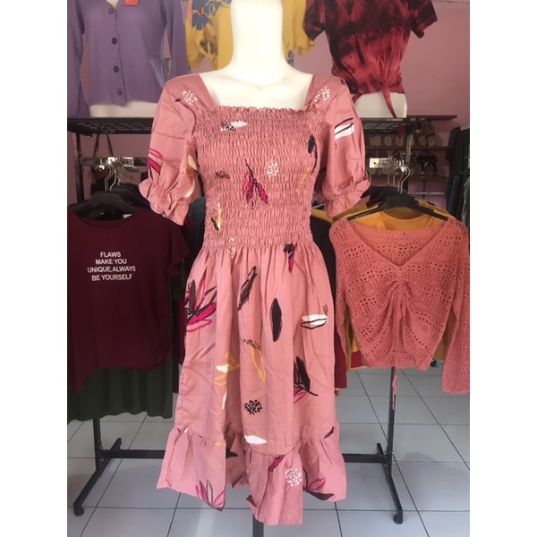 Dress kerut sabrina
