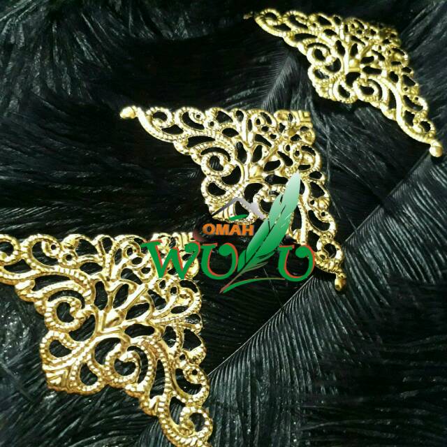 Lempengan sudut hantaran Aksesoris Tari SIKU