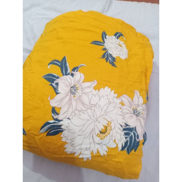 KAIN KATUN RAYON VISCOSE DASAR KUNING MOTIF BUNGA ( REQ PANJANG 50 CM = 15.000 )