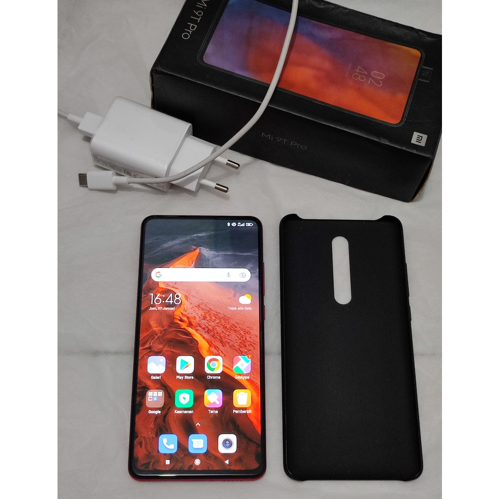XIAOMI MI 9T PRO. WARNA BLACK-RED. KONDISI BEKAS, MULUS, FULLSET