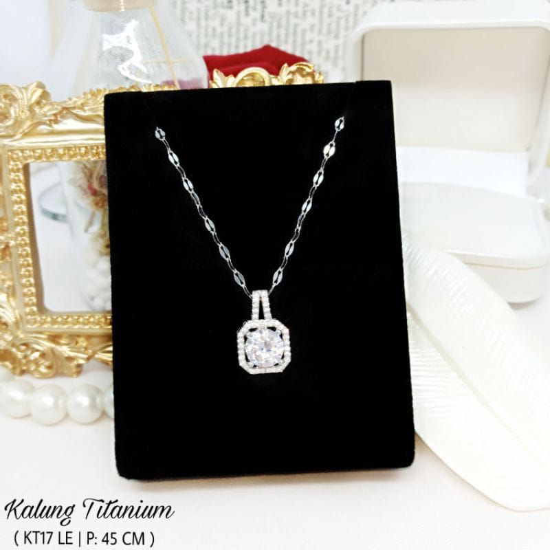 Kalung titanium fashion wanita 0011T