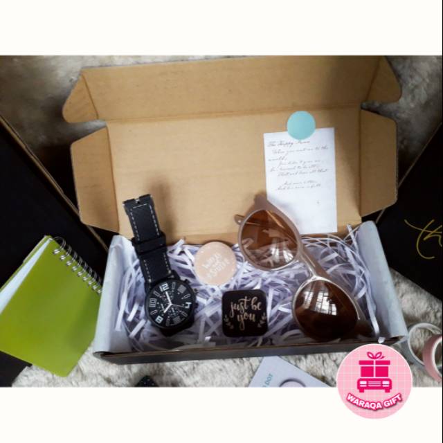 

Hadiah ulang tahun gift box