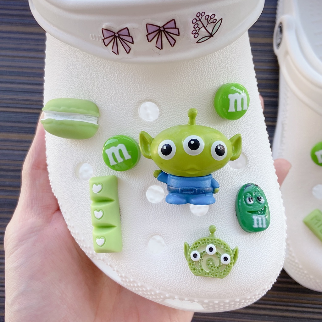 Crocs Charms Aksesoris Sepatu Desain Toy Story Crocs Jibbitz Untuk Hadiah Anak Laki-Laki Dan Perempuan