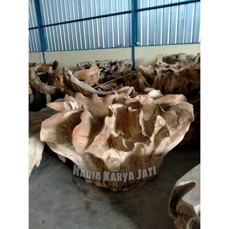 MEJA MAKAN / MEJA AKAR JATI / MEJA CARVING / MEJA KAYU