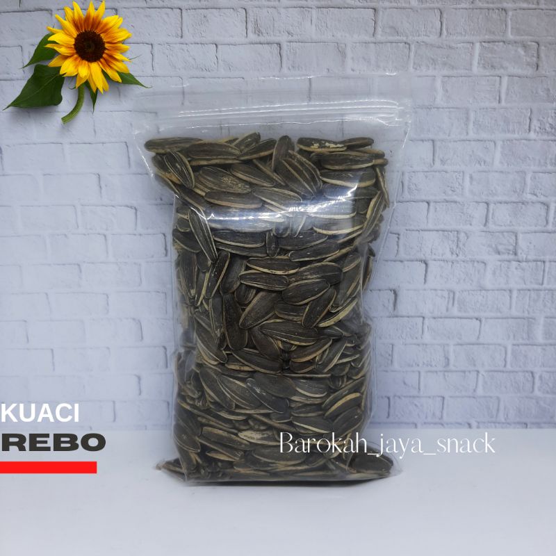 

Kuaci Biji Bunga Matahari / Kuaci Rebo 200gram