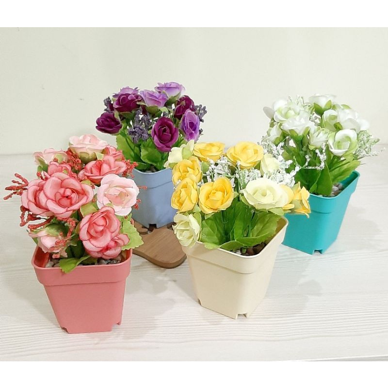 Bunga Mawar Mini + pot / Mawar Artifisial / Mawar Plastik / Mawar Palsu