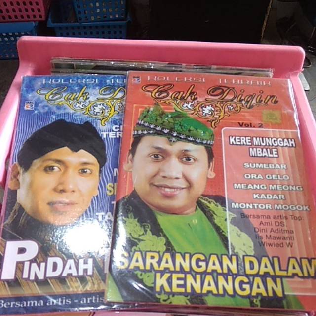 KASET VCD ORIGINAL CAMPURSARI CAK DIQIN / DAFA BISNIS