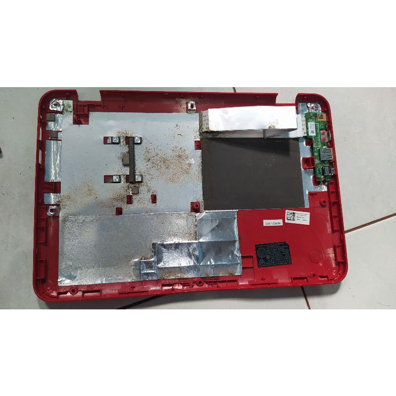case bawah dell inspiron p24t