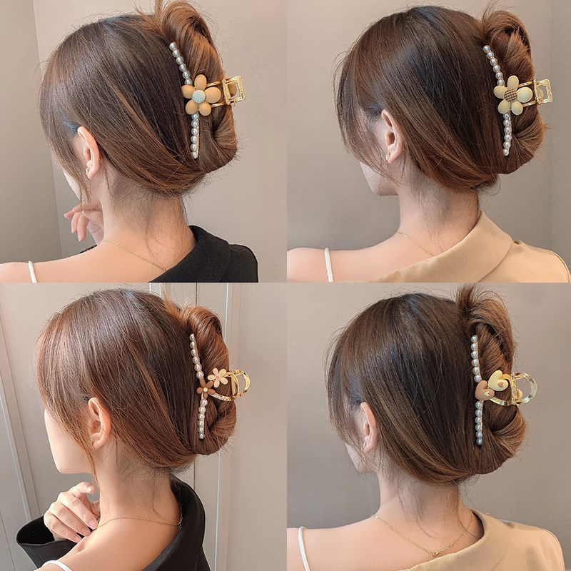 Cinta Little Daisy Bunga Mutiara Jepit Rambut Korea Elegan Vintage Logam Besar Ambil Klip