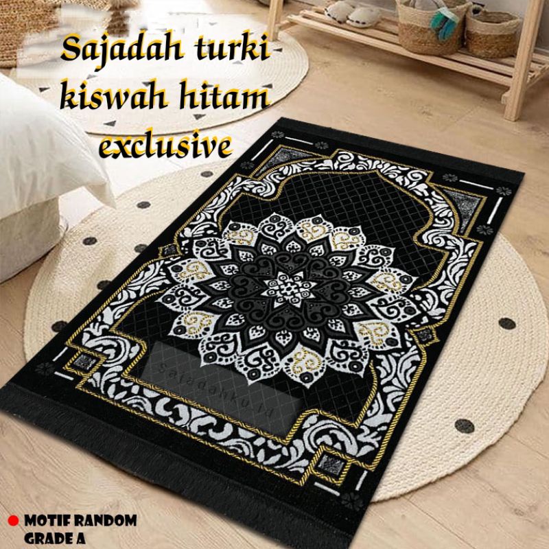 SAJADAH DEWASA TURKY KISWAH HITAM EXCLUSIVE TERBARU/ukuran 110cmX70cm/Bahan bludru premium gold Spiegel halus dan lembut / muslim