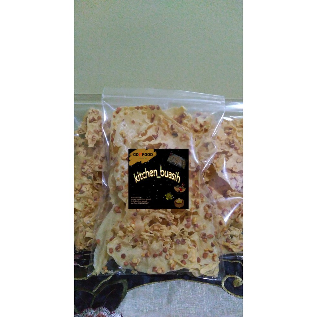 

Peyek Kacang Renyah Besar