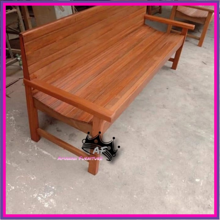 kursi lincak - bangku panjang - kursi Kalimantan - kursi kayu panjang