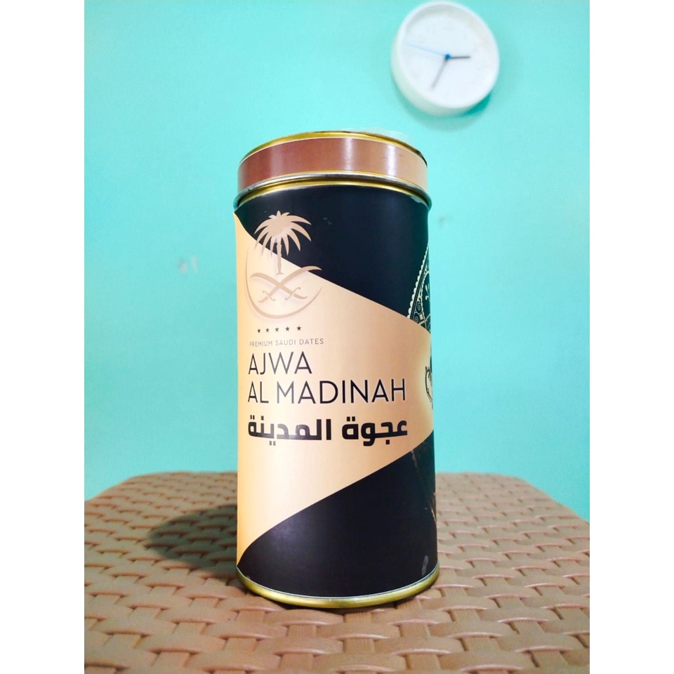 

Kurma Ajwa Premium kaleng 300 gram