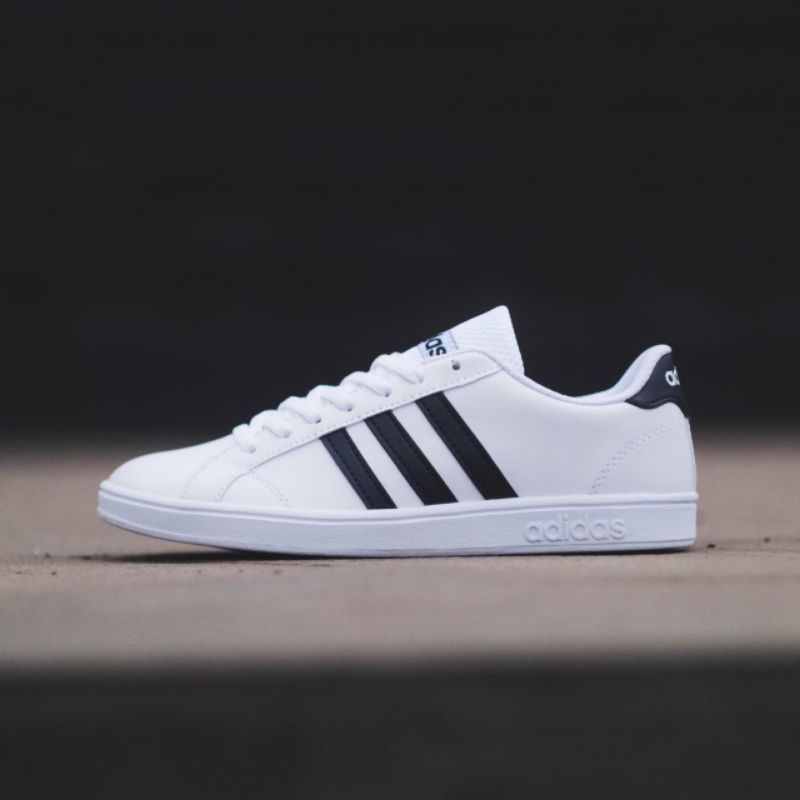 Adidas Neo Baseline &quot;White Black&quot;