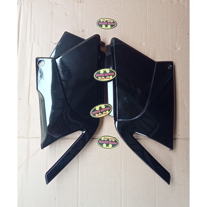 cover bok aki Tiger Revo