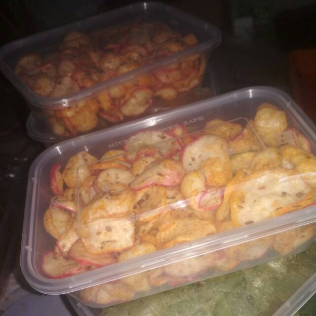 

Kerupuk seblak box berat 150gr kerupuk pedas