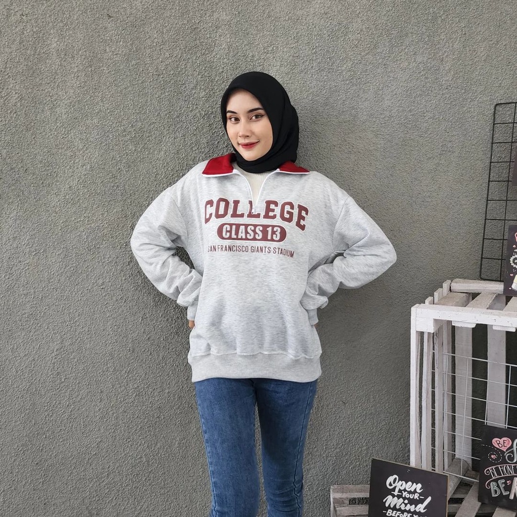 COLLEGE 13  Sweater Crewneck Berkerah Oversize-Outerwear Pria Wanita Terbaru Fashion Terkini Korean Style