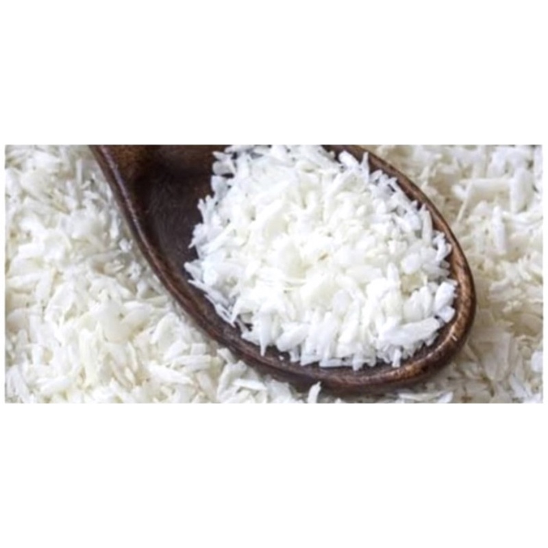 

dry coconut / tepung kelapa / desiccated coconut