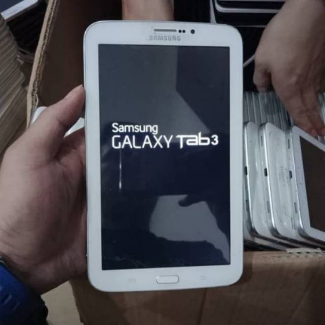 Samsung tab 3 second 8'in