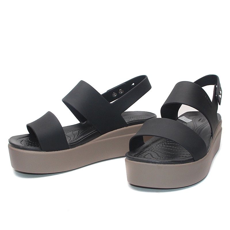 Sandal Wanita / Crocs Brooklyn Low Wedges Tali / Fashion Wanita / Sandal wedges 206453