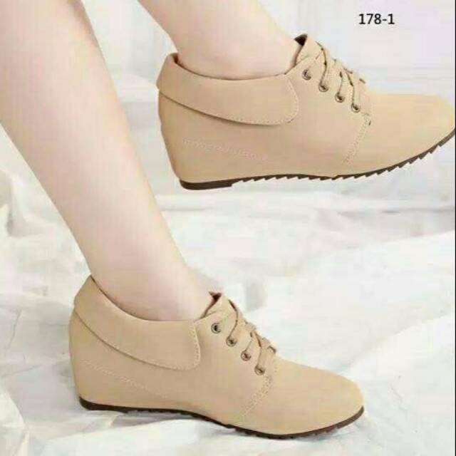 Jual ankle shoes tali wedges small & big size (sepatu jumbo) Indonesia ...