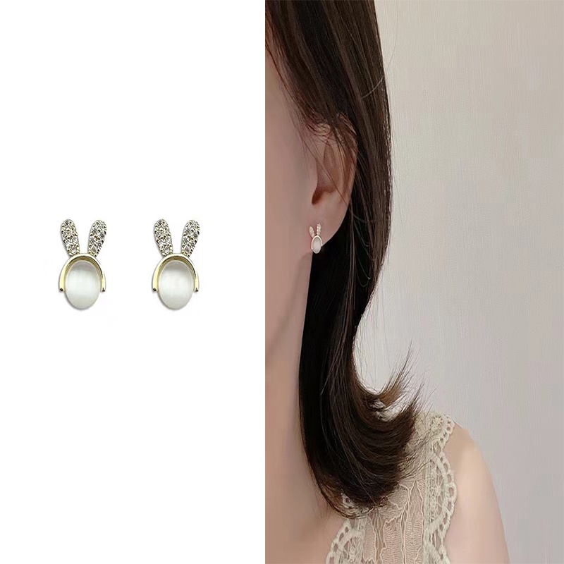 1 Pasang Anting Stud Bentuk Kelinci Opal Gaya Korea Untuk Wanita